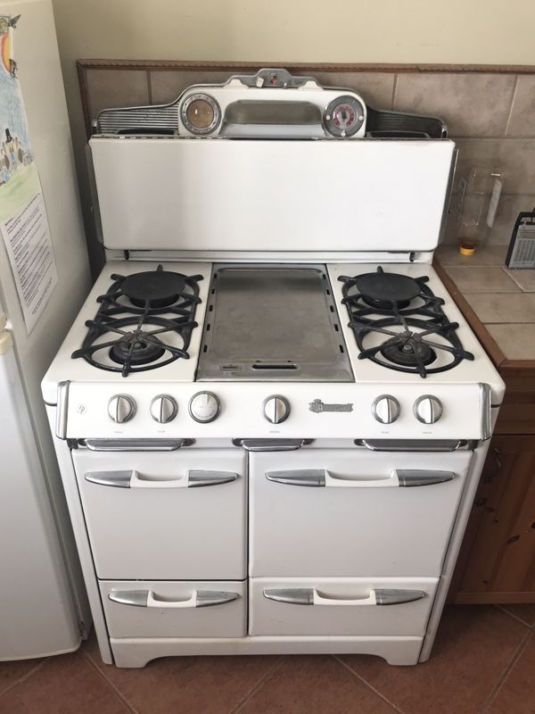 O’Keefe and Merritt 1950’s Vintage Gas Stove for Sale in Lawndale, CA
