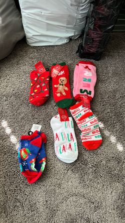 Christmas Holiday Novelty Socks – 5 Pairs
