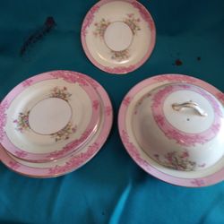 Noritake China From Japan Pink And White Floral 7 Pieces