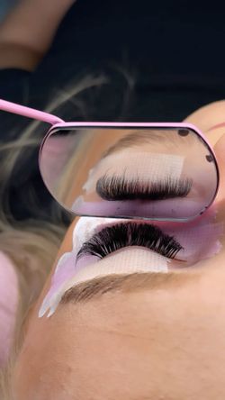 Lashes