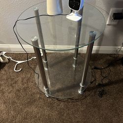 2 End tables
