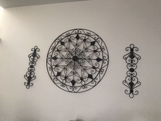 Wall decor metallic
