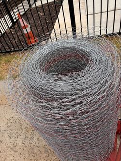 Commercial grade chicken wire