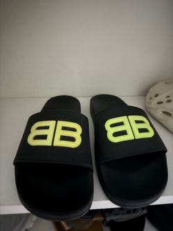 Balenciaga men’s slides size 9