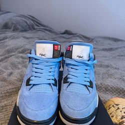 Jordan UNC 4s size 7