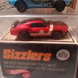 Hot wheels Redlines Sizzler / Rodger Dodger