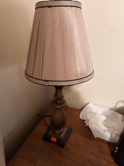 Table lamp