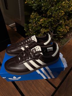 Adidas samba classic women’s shoes