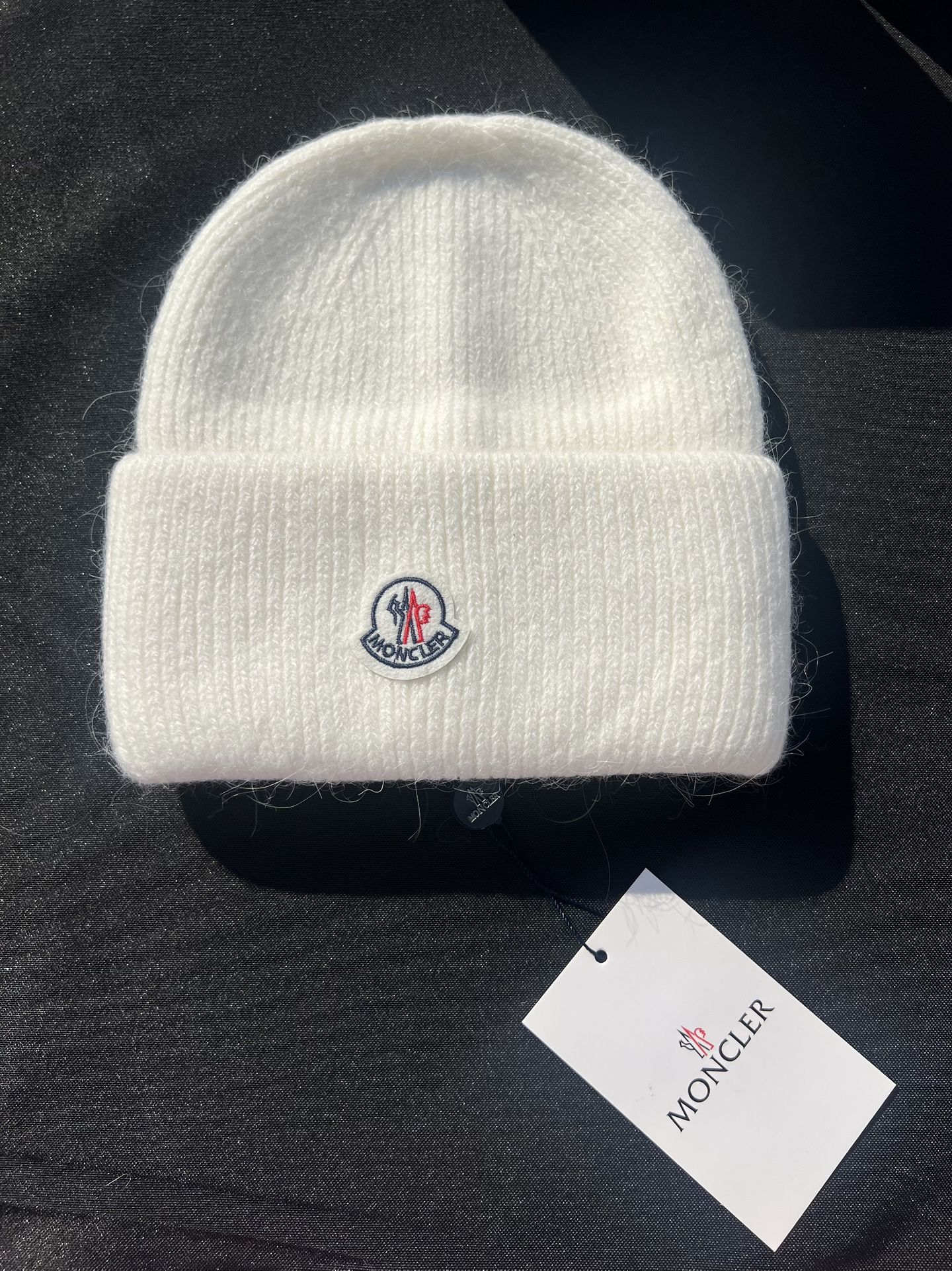White moncler beanie