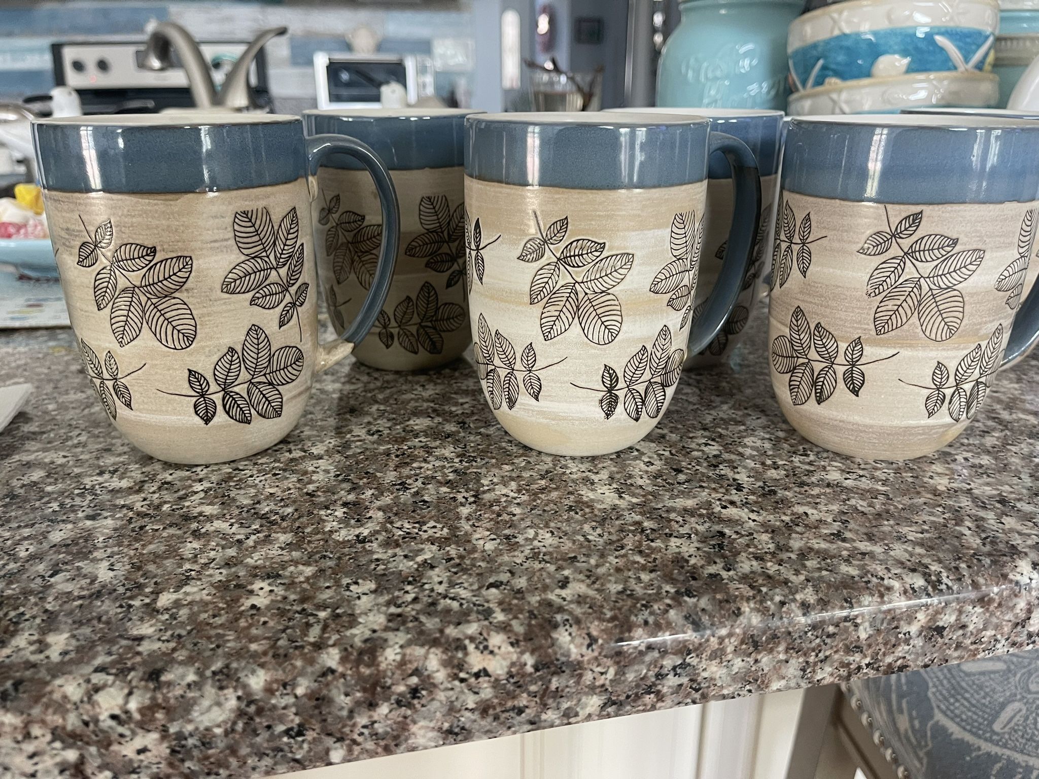 6 Coffee Mugs