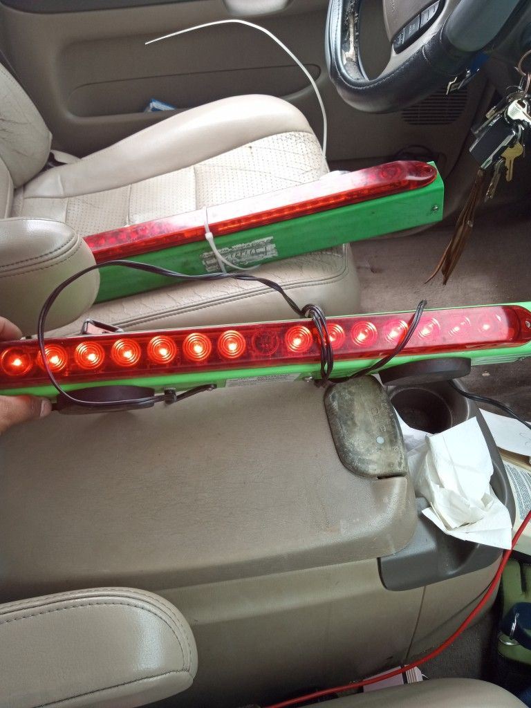 Towing Wireless Lights