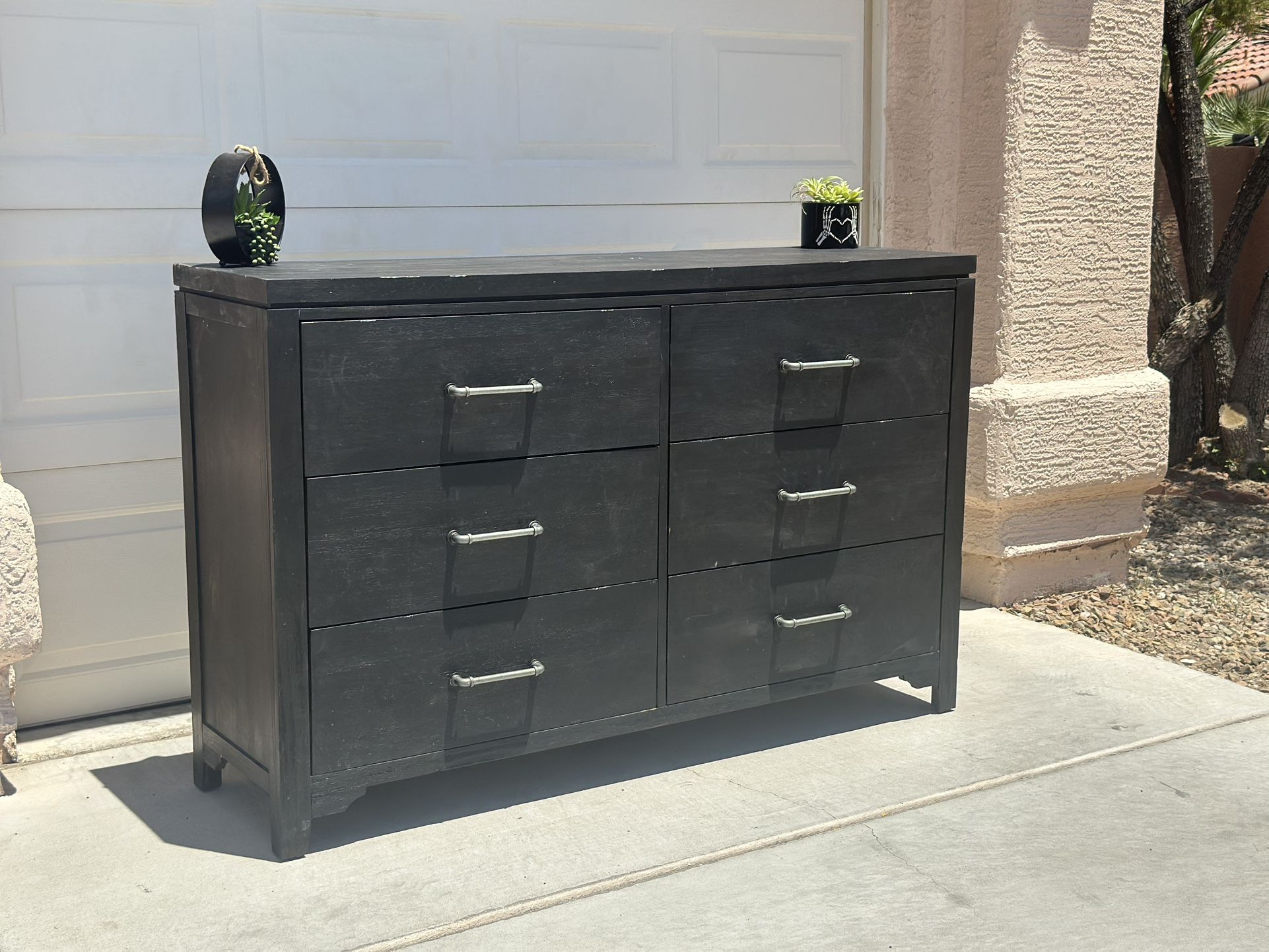 Black Dresser
