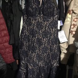 Elegant Dress. Sz 4 New 