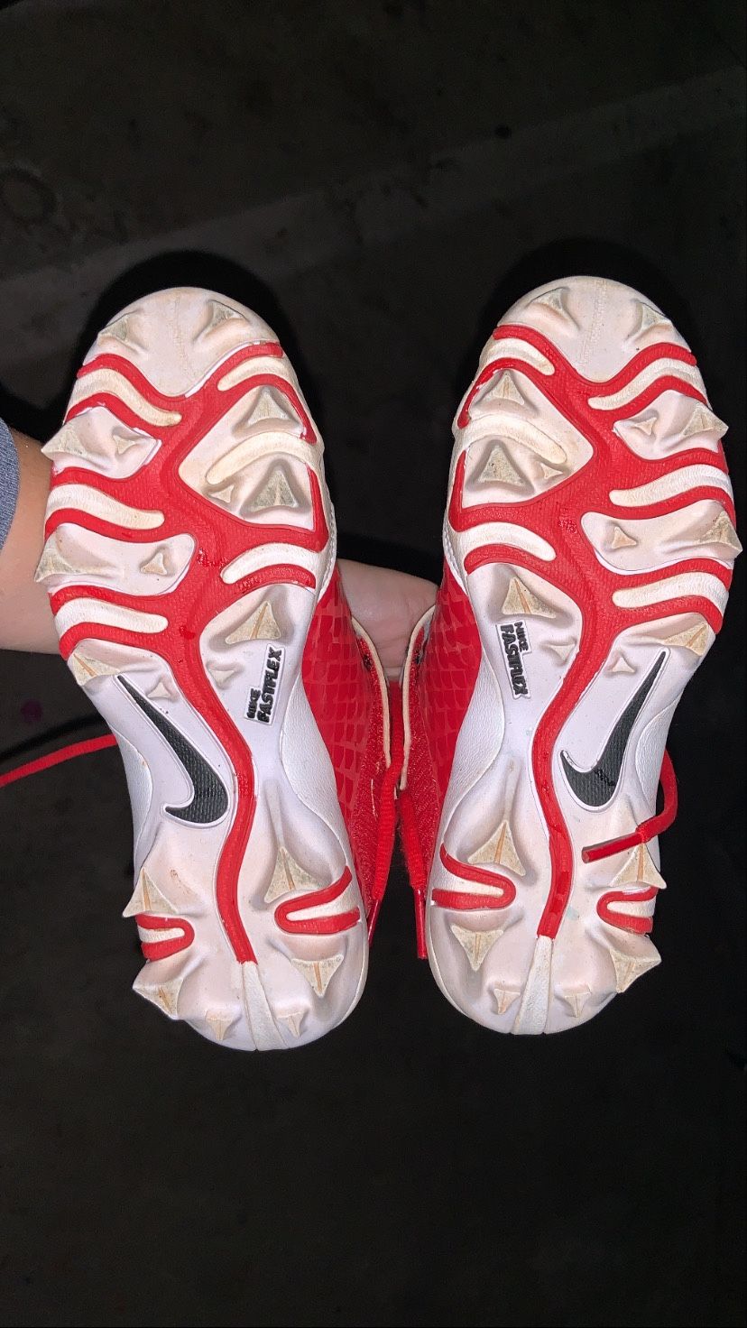 mike trout 27 cleats