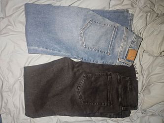 Two Pairs of Denim areopostal curvy Jeans Bundle