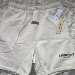 Large And Xl Light Oat Essentials Shorts 
