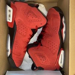 Air Jordan 6 Retro Toro Bravo Sneakers