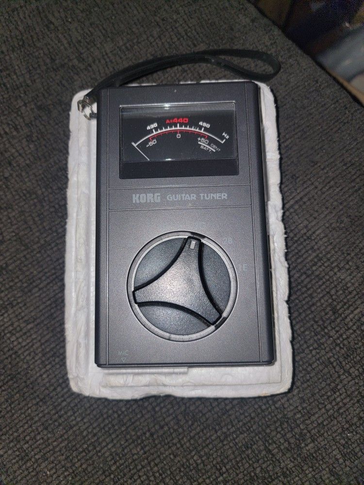 Vintage Korg Guitar Tuner GT-6
