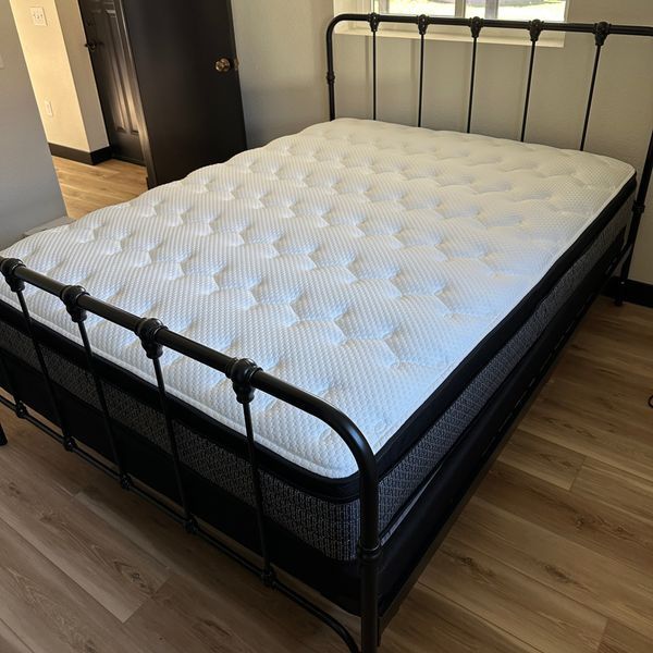 Sleep in Luxury Discounted Mattresses