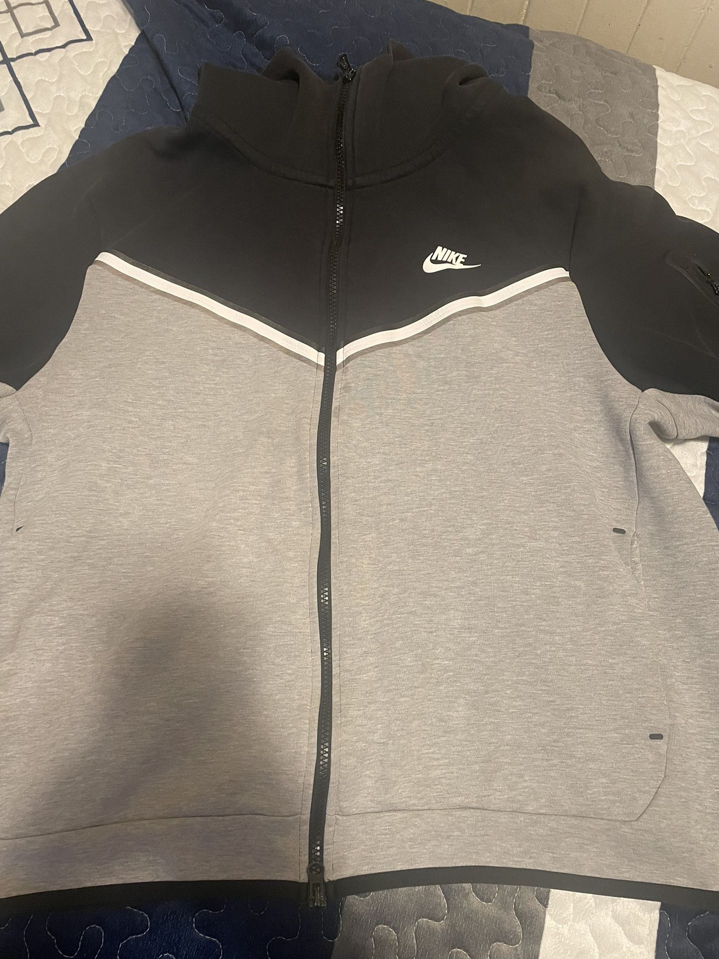 Black And Grey Nike Tech Fleece XL