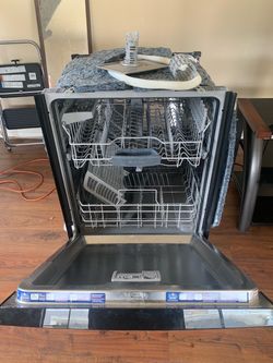 Bosch Dishwasher (Use for Parts)