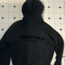 Essentials Hoodie. Black 