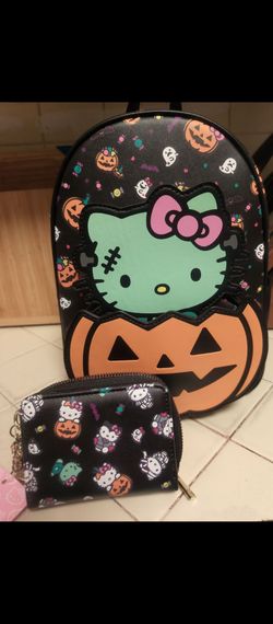 Hot topic Sanrio Hello Kitty Mini Backpack and Wallet set