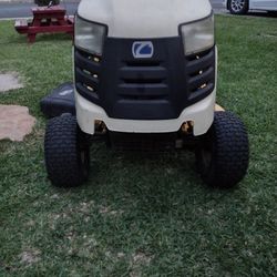 Cub Cadet Ridingmower!! 