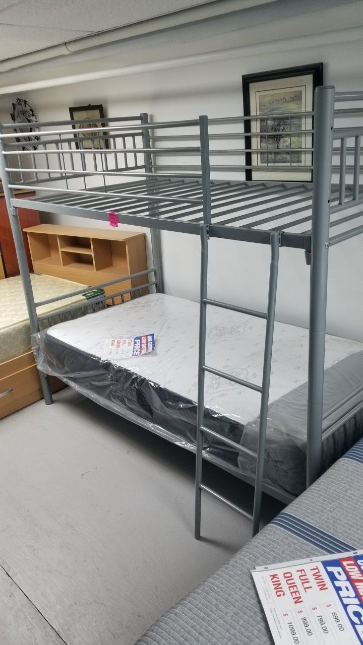 Metal bunk BED