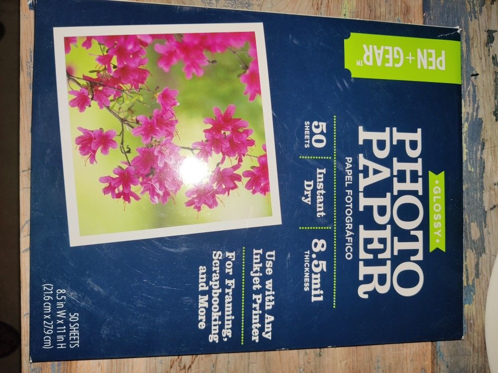 Pen + Gear Glossy Photo Paper for Sale in Pipe Creek, TX OfferUp