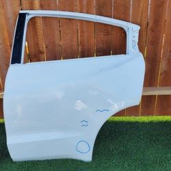 2016 - 2022 HONDA HRV HR-V LEFT REAR
DOOR SHELL USED OEM. NC3