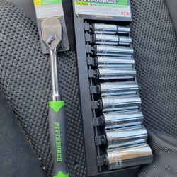 Pittsburgh Ratchet And Deep Wall Sockets Spark Plug Socket