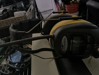 Headphone/Ear Protection