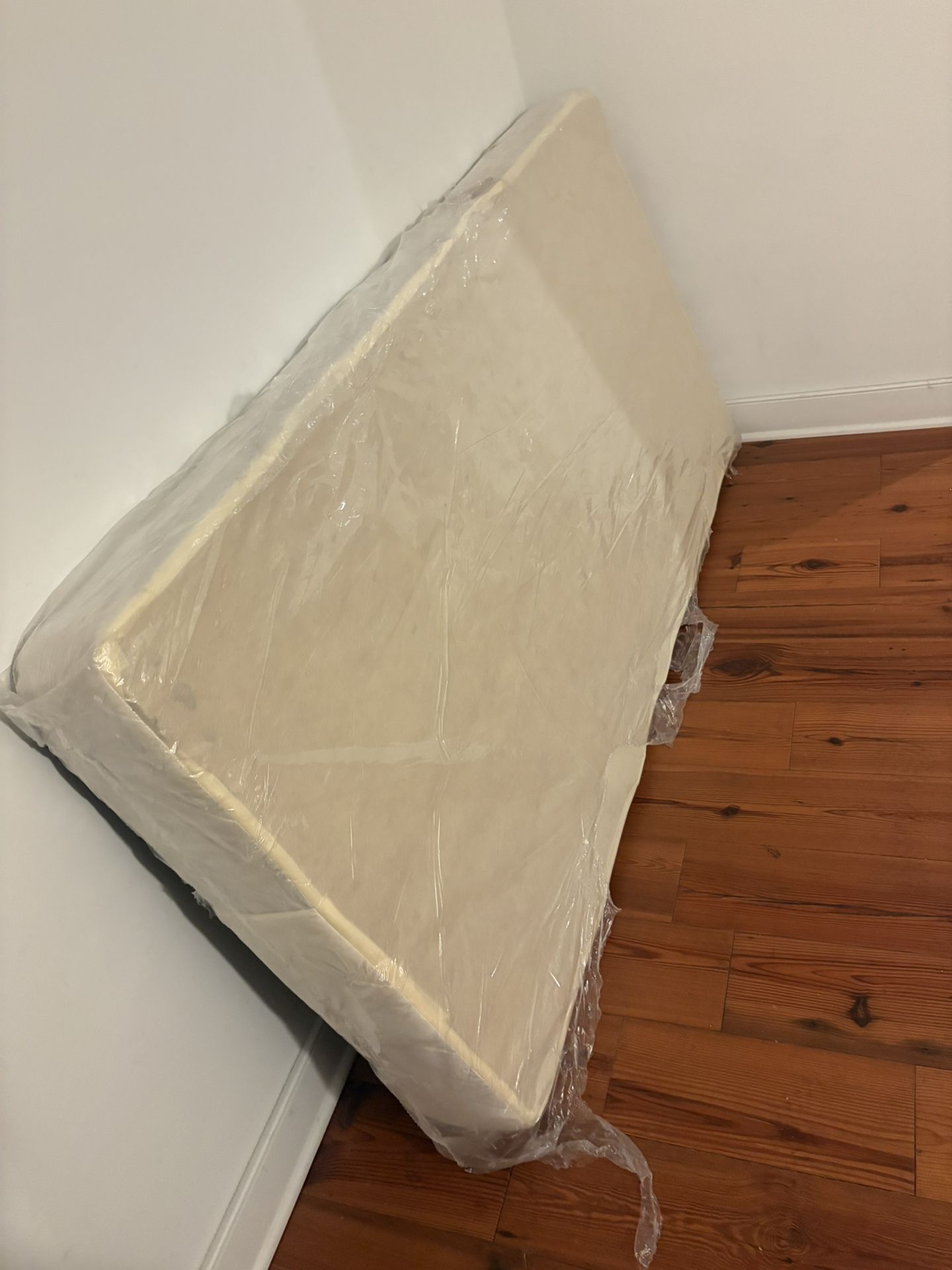 Free Twin Boxspring