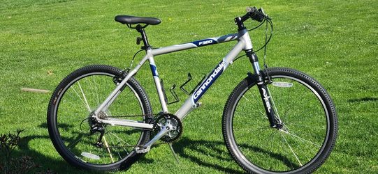 CANNONDALE F300 - LARGE FRAME BIKE - DEORE COMPONENTS for