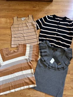Women’s Top/Sweater BundleM