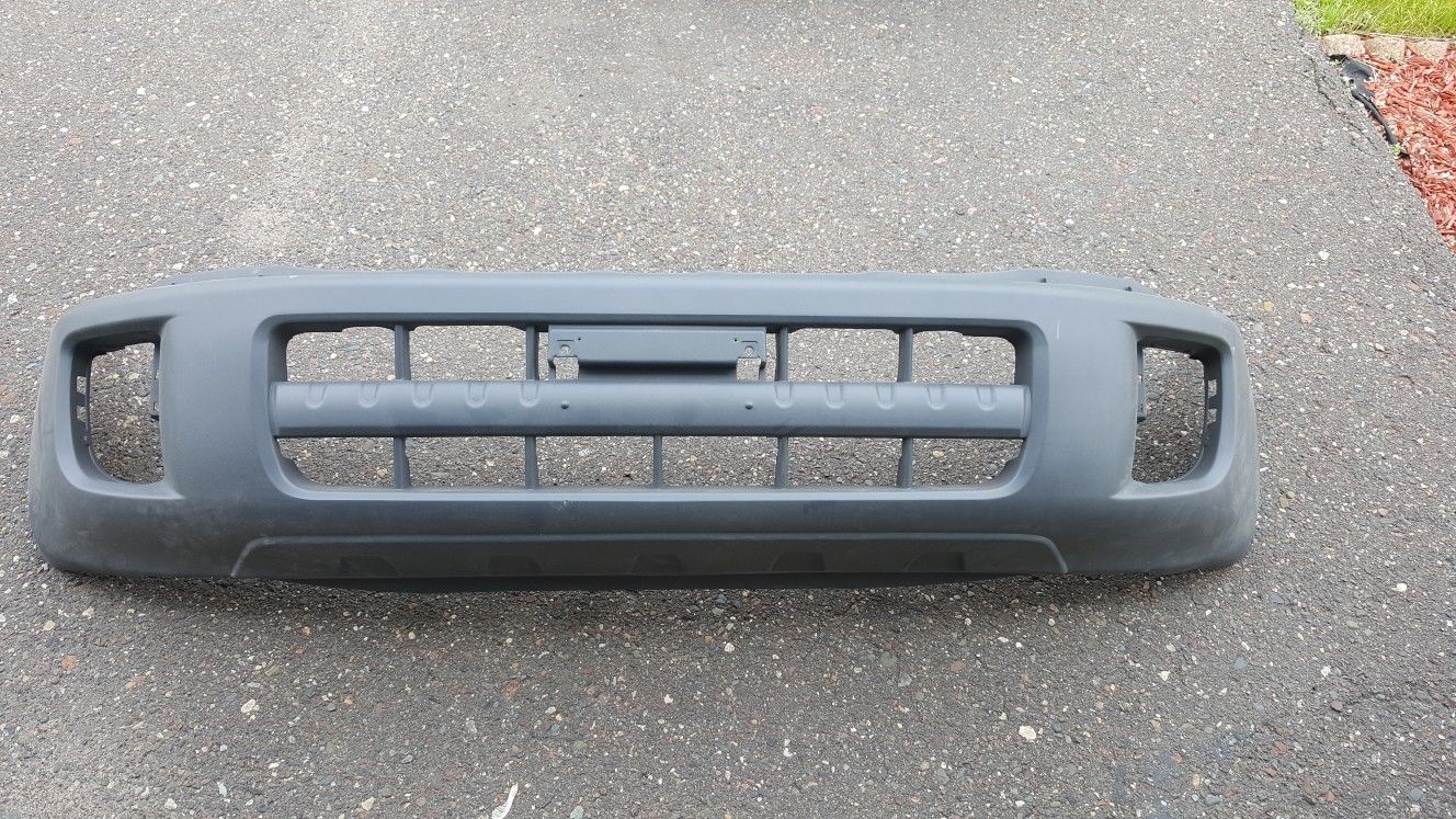 2001 thru 2005 Toyota Rav4 front bumper