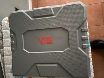 Ac recharge gauges and vacuum pump