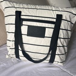 Aloha Collection Zipper Tote