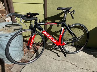 Fuji Aloha Road/Triathlon  Bike 52cm