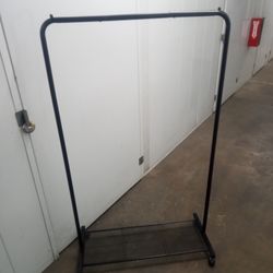 CLOTHING RACK 
