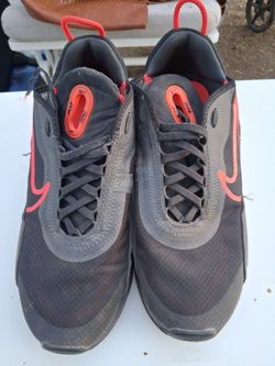 !! Men's Shoes Nike  Air Max 2090 Size 10.5