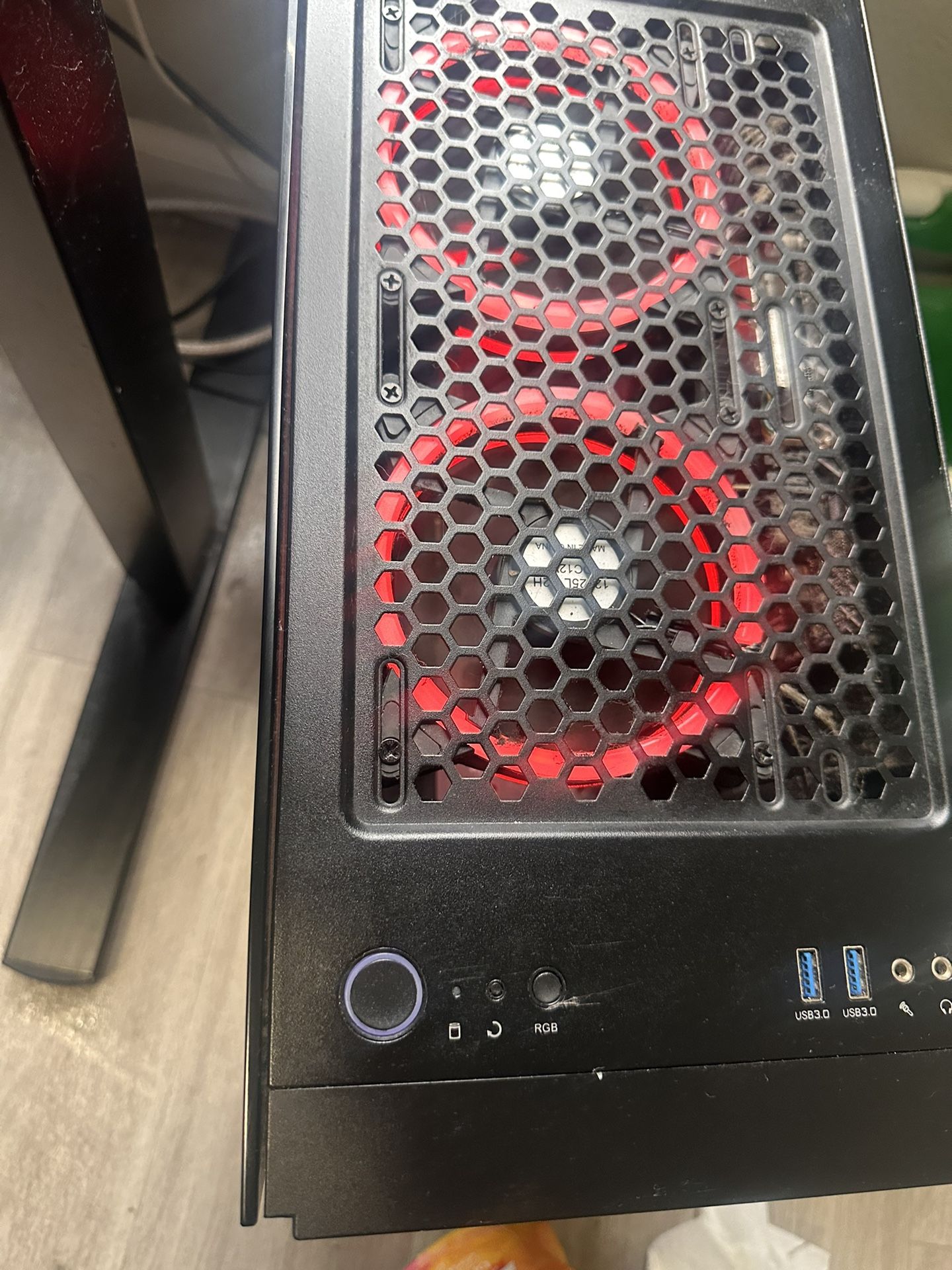 PC With Moniter(details On Photos)