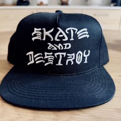 NWOT Thrasher SKATE OR DIE Chaz Bojorquez Script Hat