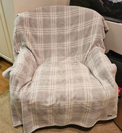 Sitting Chair