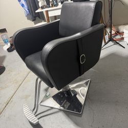 Barber chair