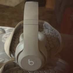 Studio Pro Beats By Dre(tan)