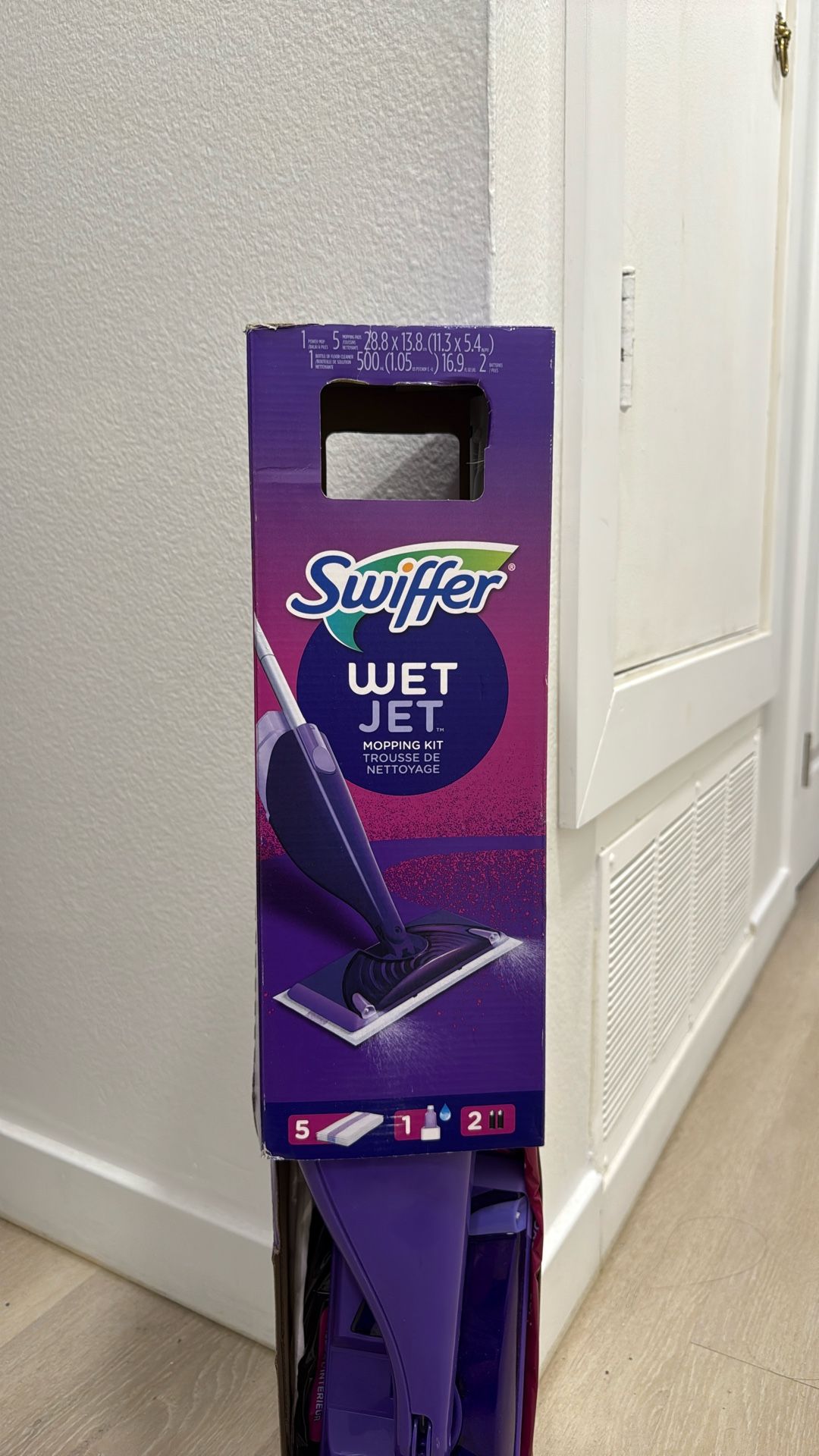 ✨ Swiffer WetJet Multi-Surface Mopping Kit – NEW