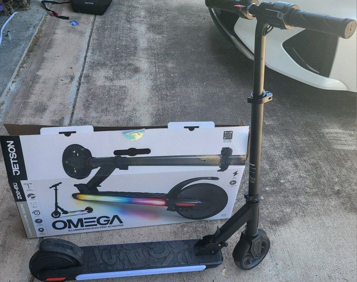 Jetson Omega Electric Scooter