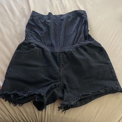 Medium Black Maternity Shorts 